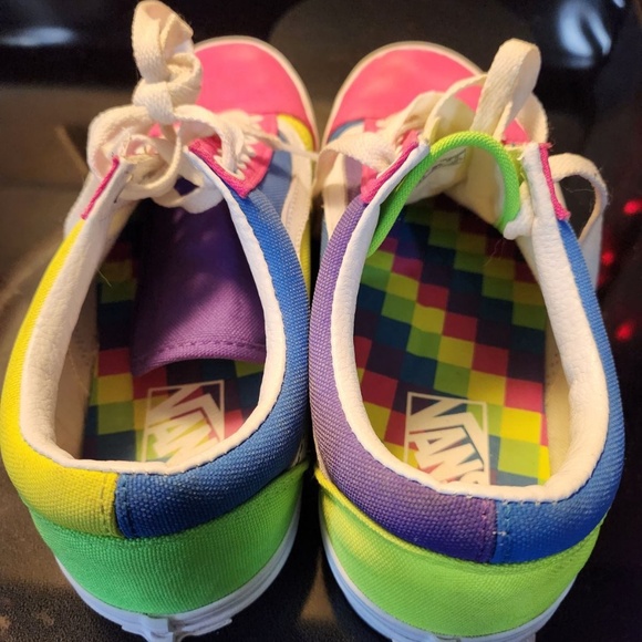 Vans shoes - Picture 2 of 3